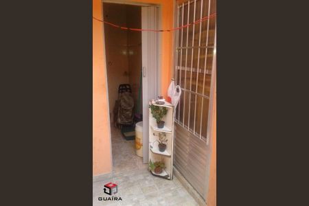 3_photo/94ce42cda3.c07bf5e8d87ad2c6-ATLAS-3e1f6d59-be42-4c95-9fe5-c033afa407c6.jpg de casa à venda com 3 quartos, 131m² em Campestre, Santo André