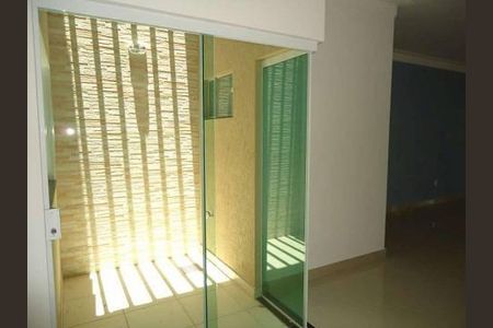 9_photo/94ce42d16b.ac1e422e63f3402d-ATLAS-93998762-c676-41dc-b28a-ccc0f4e3356e.jpg de casa à venda com 3 quartos, 88m² em Campestre, Santo André