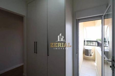 4_photo/94ce42d33b.b358fd69a086f132-ATLAS-1a04cba6-9ae7-4793-a9f4-0a8f402bc6ea.jpg de apartamento à venda com 2 quartos, 43m² em Jardim, Santo André