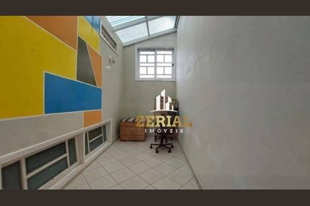 31_photo/94ce42d5ab.d70948cd37f6cfc6-ATLAS-cf291c7f-00ec-4954-9f2c-3d5d26cc324e.jpg de casa para alugar com 3 quartos, 272m² em Santa Maria, São Caetano do Sul