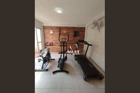 32_photo/94ce42d6cf.5e40540ec398f9b3-ATLAS-aa551461-dbd3-4805-b491-d993469af298.jpg de casa à venda com 3 quartos, 245m² em Campestre, Santo André