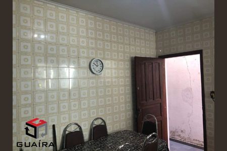 10_photo/94ce42da2f.561dcad3d0cedf12-ATLAS-b964d293-26dc-4152-b6a5-1b9f262712a6.jpg de casa à venda com 4 quartos, 147m² em Campestre, Santo André