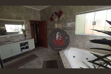 83_photo/94ce42dc41.4b1992a7ab35c141-ATLAS-3481bde8-7468-4ef6-92de-7a51d1b56341.jpg de casa para alugar com 4 quartos, 500m² em Santa Maria, Santo André