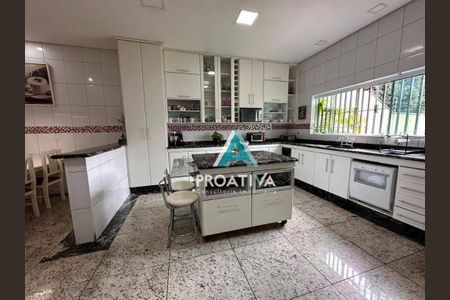 17_photo/94ce42dc41.ea3c49a22d81191d-ATLAS-17f9e9f8-c6ae-4d7b-bbbb-e6a20fd7f0f3.jpg de casa para alugar com 4 quartos, 570m² em Santa Maria, Santo André