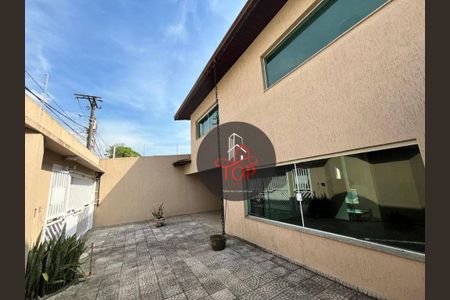 83_photo/94ce42de05.c1dc00249eefaead-ATLAS-b186edf0-5385-4dcf-8864-7ec01e7f17cb.jpg de casa para alugar com 5 quartos, 333m² em Santa Maria, Santo André