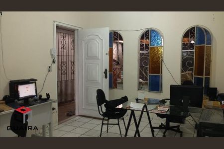 5_photo/94ce42e1c9.0fca3daec1aa15fd-ATLAS-67bb8a48-36c0-47d4-b0be-86304b634aa3.jpg de casa à venda com 3 quartos, 184m² em Vila Palmares, Santo André