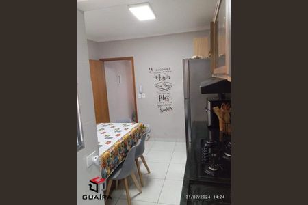 6_photo/94ce42e381.8c2ca795ebaebe51-ATLAS-118bc999-397e-48bf-9fa1-0742e131d4d4.jpg de casa à venda com 3 quartos, 107m² em Vila Príncipe de Gales, Santo André