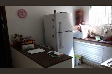 11_photo/94ce42e5db.f279df7ab7105e24-ATLAS-eacb9129-92e8-4796-9259-8a1112a6f1b2.jpg de casa à venda com 4 quartos, 175m² em Vila Guiomar, Santo André