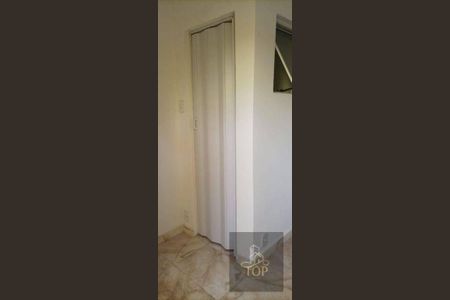 4_photo/94ce42e671.f14d7a494a64fc38-ATLAS-d813f51f-b88a-4406-abef-80f9c2f45b63.jpg de casa à venda com 3 quartos, 124m² em Vila Guiomar, Santo André