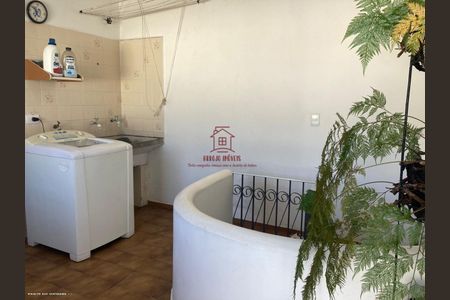 4_photo/94ce42e793.ceff8192393c33de-ATLAS-58cbfc42-0f85-46bb-b025-be113e9e3e4e.jpg de casa à venda com 4 quartos, 150m² em Vila Alpina, Santo André