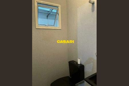 8_photo/94ce42e7c9.007d8801227075bf-ATLAS-302c357b-9e24-40b0-be20-99f8a50f21c0.jpg de casa para alugar com 3 quartos, 200m² em Vila Guiomar, Santo André