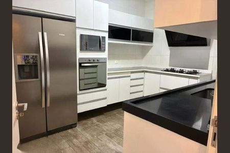 7_photo/94ce42e7c9.007d8801227075bf-ATLAS-7c900614-a040-4c3a-b0d7-7fa55904963f.jpg de casa para alugar com 3 quartos, 200m² em Vila Guiomar, Santo André