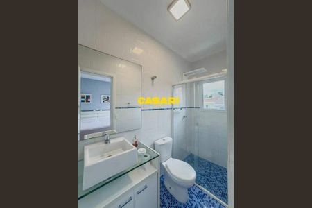 30_photo/94ce42e7c9.007d8801227075bf-ATLAS-baa65685-a801-49da-a5e3-ad8820aa9789.jpg de casa para alugar com 3 quartos, 200m² em Vila Guiomar, Santo André