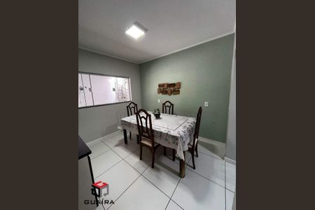 5_photo/94ce42e875.32a8019b0364636a-ATLAS-55fdd8f3-a6b8-4635-932b-13c05c619bcb.jpg de casa para alugar com 3 quartos, 180m² em Vila Alpina, Santo André