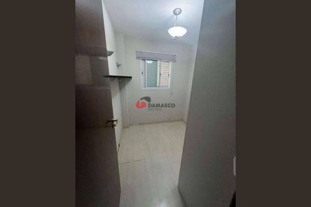 7_photo/94ce42e8c5.1fbd758df7c3f031-ATLAS-03626615-e557-4de3-bff6-a033e7a56fbc.jpg de casa à venda com 4 quartos, 106m² em Jardim, Santo André