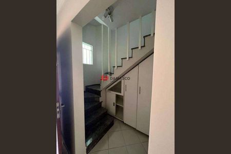 10_photo/94ce42e8c5.1fbd758df7c3f031-ATLAS-380d54b5-171d-423a-9f22-175fe42df0db.jpg de casa à venda com 4 quartos, 106m² em Jardim, Santo André