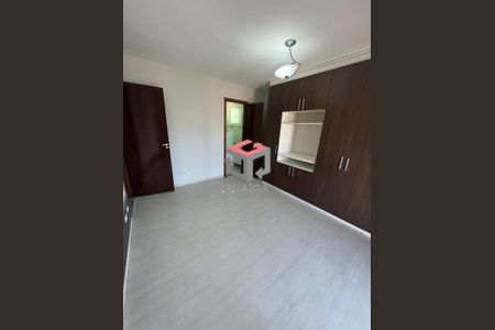 4_photo/94ce42e8d9.080d7c2b8dba2ebe-ATLAS-5946a9fb-50d0-4c80-8a25-92541c8258c4.jpg de casa à venda com 4 quartos, 108m² em Jardim, Santo André