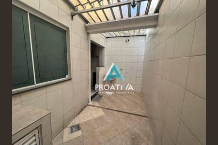 1_photo/94ce42e8d9.3e2ca7872a98a164-ATLAS-1057ac0c-6ef4-4d60-92b5-0675257702da.jpg de casa à venda com 4 quartos, 108m² em Jardim, Santo André