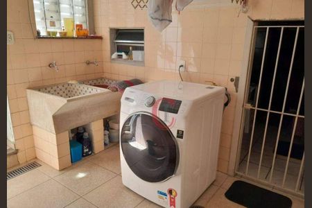 9_photo/94ce42e989.4cea1a0b3f6bbd2f-ATLAS-6376e2fc-b909-4ba0-ab15-08005e06838d.jpg de casa à venda com 3 quartos, 190m² em Vila Alpina, Santo André