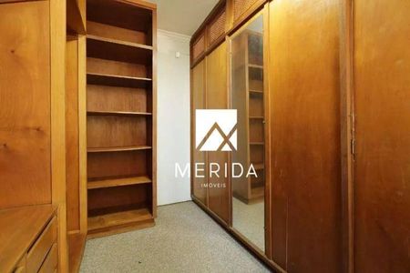 35_photo/94ce42e9cb.995bee25e182d6fc-ATLAS-1e85ef26-564a-4276-a643-6a8936421d27.jpg de casa para alugar com 4 quartos, 311m² em Jardim, Santo André
