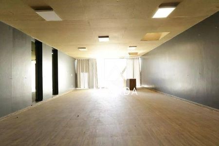 15_photo/94ce42e9cb.995bee25e182d6fc-ATLAS-bdb492f6-6f1c-413e-9271-6ccefe4eae13.jpg de casa para alugar com 4 quartos, 311m² em Jardim, Santo André