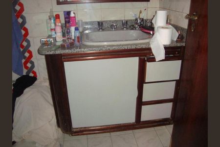 9_photo/94ce42eb7f.68fea5cf95d25830-ATLAS-1a76da66-fd54-4641-a428-8ab21db6ff95.jpg de casa para alugar com 3 quartos, 400m² em Jardim, Santo André