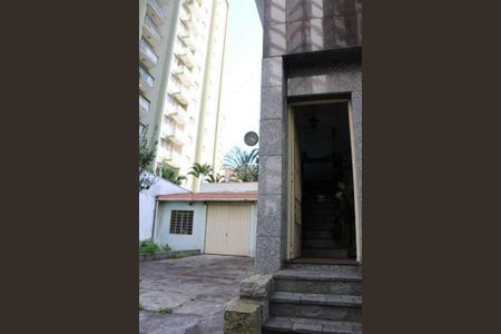 2_photo/94ce42eca1.5fed63ea10560b6a-ATLAS-143abdbe-4b3b-4b65-91e8-e710de5a3f7e.jpg de casa para alugar com 3 quartos, 400m² em Jardim, Santo André