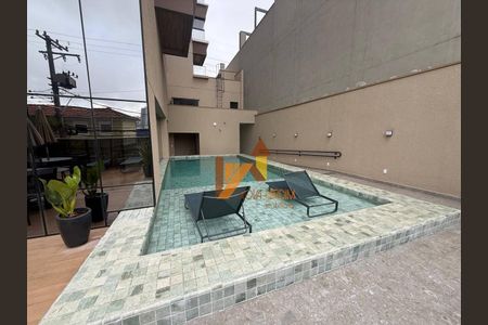 32_photo/94ce42ed1b.b68f74279d537ac5-ATLAS-0db1ea80-99b7-4593-a8d7-b26053473e9c.jpg de apartamento para alugar com 1 quarto, 42m² em Jardim, Santo André