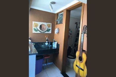 9_photo/94ce42ede7.088740a96a860cc5-ATLAS-030d3688-9e8b-4f92-93bf-02e885b2f11e.jpg de casa de condomínio à venda com 3 quartos, 230m² em Vila Guiomar, Santo André