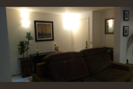 3_photo/94ce42f123.f0d246bad4da1cd5-ATLAS-cb5c7b33-9e44-4b86-9451-0d00d0be1235.jpg de casa de condomínio à venda com 3 quartos, 207m² em Vila Alice, Santo André