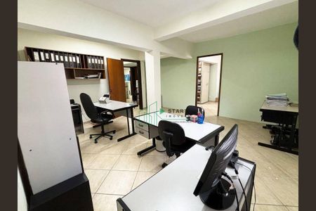 53_photo/94ce42f525.77b7c4dfcf1fb8f0-ATLAS-97515b8d-c29c-42aa-b8bd-e200e092487b.jpg de casa para alugar com 4 quartos, 322m² em Jardim Bela Vista, Santo André