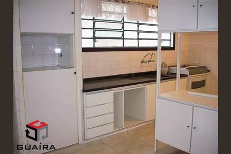 7_photo/94ce42f583.a9fe67ee86852afe-ATLAS-76a83cbb-793c-49ba-aa2c-1205922d36fb.jpg de casa para alugar com 5 quartos, 200m² em Jardim Bela Vista, Santo André