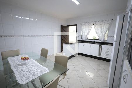 40_photo/94ce42f717.1bb529b01f5e602e-ATLAS-6e94ae85-12b1-4b2a-9c38-d682a86ce7ec.jpg de casa à venda com 4 quartos, 152m² em Vila Valparaíso, Santo André