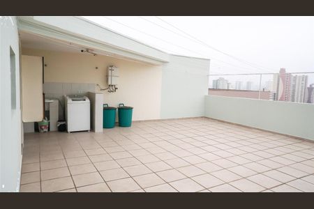 9_photo/94ce42fa4f.fc3124ead6c5d417-ATLAS-5b1a44d6-541e-476e-b3d5-41199177dfff.jpg de casa à venda com 3 quartos, 282m² em Vila Valparaíso, Santo André