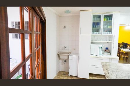 5_photo/94ce42fa4f.fc3124ead6c5d417-ATLAS-9f35e19e-6cd7-4b8c-bf82-69f65bd06cdc.jpg de casa à venda com 3 quartos, 282m² em Vila Valparaíso, Santo André