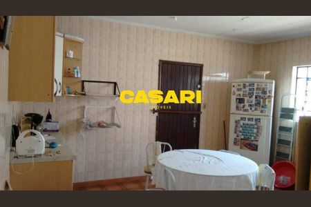 3_photo/94ce42fa55.b8a9f91cb517b5ed-ATLAS-0e046adf-4a47-4abb-9447-c2dd56749f78.jpg de casa à venda com 3 quartos, 163m² em Vila Valparaíso, Santo André