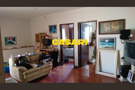 7_photo/94ce42fa55.b8a9f91cb517b5ed-ATLAS-6655b5f9-a198-4cc6-a021-2fa9b21061d4.jpg de casa à venda com 3 quartos, 163m² em Vila Valparaíso, Santo André