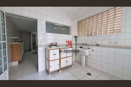 23_photo/94ce43056f.dc36aeed31212030-ATLAS-82798c17-982a-4656-82b0-dfbb4e1f3665.jpg de casa para alugar com 4 quartos, 489m² em Vila Caminho do Mar, São Bernardo do Campo