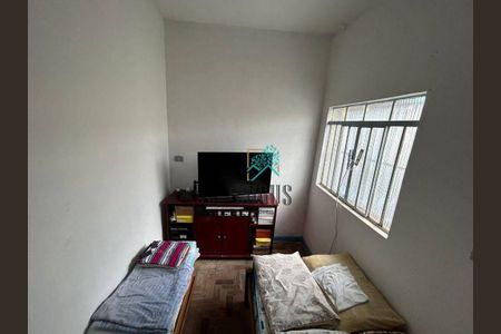 5_photo/94ce4321b1.e1e9339d2da74223-ATLAS-d3f6aab6-dd81-43d9-8c02-bb3a4d6ee01f.jpg de casa à venda com 2 quartos, 106m² em Vila Palmares, Santo André