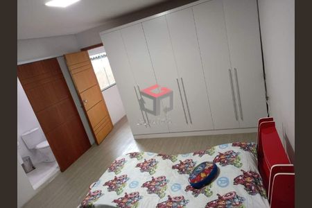 7_photo/94ce4321c3.4cea1a0b3f6bbd2f-ATLAS-91e9d480-6de3-4091-85b8-bcd89d246542.jpg de casa à venda com 2 quartos, 200m² em Vila Sacadura Cabral, Santo André