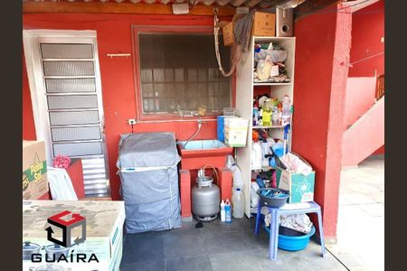 8_photo/94ce4325b7.bb2cfda027800a9a-ATLAS-3c2d4aa9-50f7-4b17-87eb-a79fb67db6a3.jpg de casa à venda com 5 quartos, 203m² em Vila Palmares, Santo André