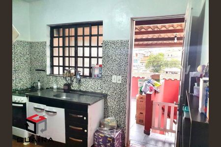 6_photo/94ce4325b7.bb2cfda027800a9a-ATLAS-cae7fb15-d14e-4063-ac92-b839cde7e940.jpg de casa à venda com 5 quartos, 203m² em Vila Palmares, Santo André