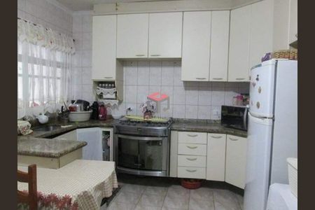 6_photo/94ce4325d5.ae6c0d4ae2e822c2-ATLAS-6476ab2d-9fb8-408a-bf23-af0e89aafa63.jpg de casa à venda com 6 quartos, 275m² em Vila Palmares, Santo André