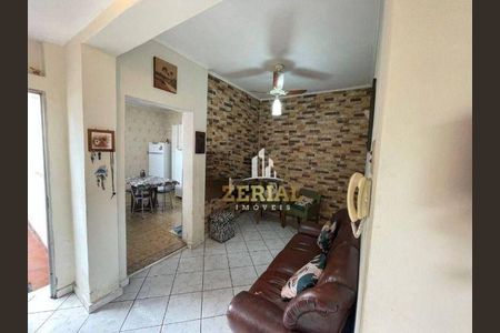 5_photo/94ce43277d.958ab4e2955fd321-ATLAS-7a52af0f-b3a1-4b82-acfe-ce2be9bbe8ab.jpg de casa à venda com 3 quartos, 160m² em Santa Maria, Santo André