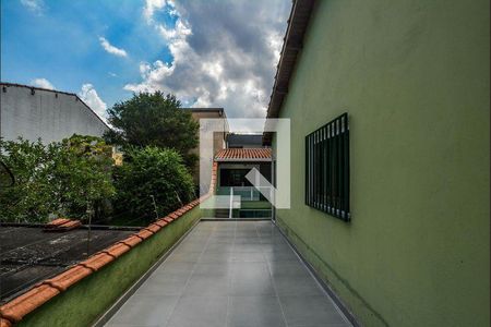 18_photo/94ce4328a5.251dd183adc1fcaa-ATLAS-a040ca19-b5bd-4a6c-861d-0d6bf4e4e094.jpg de casa à venda com 4 quartos, 300m² em Boa Vista, Santo André