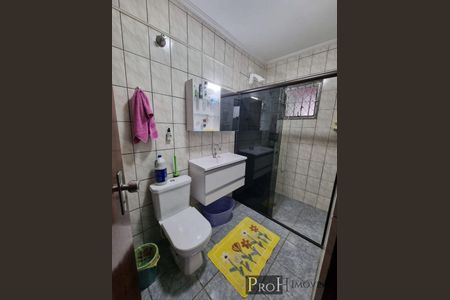 4_photo/94ce4328a5.ceff8192393c33de-ATLAS-3a3d6d91-f56b-4e0b-b90e-d842f287bb8b.jpg de casa à venda com 4 quartos, 210m² em Vila Palmares, São Caetano do Sul