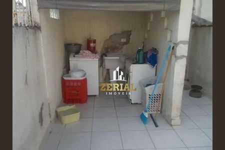 12_photo/94ce432e7b.7d44486df2fbe63f-ATLAS-31abf961-ee0e-4fef-97bf-ff7103891951.jpg de casa à venda com 3 quartos, 200m² em Nova Gerti, São Caetano do Sul