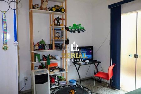 8_photo/94ce4331b5.79518a11401aeb31-ATLAS-0f407f6a-b7c8-4dc8-8db2-2662a30f8d1a.jpg de casa para alugar com 3 quartos, 446m² em Nova Gerti, São Caetano do Sul
