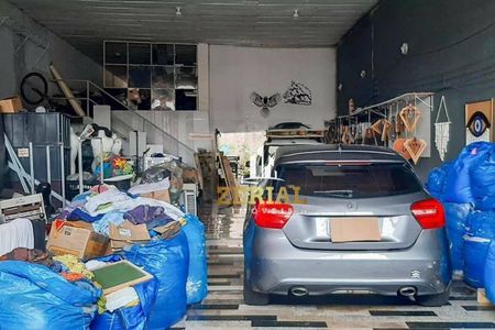 33_photo/94ce4331b5.79518a11401aeb31-ATLAS-8ff558ff-1a30-4102-9768-9f4237d34ddb.jpg de casa para alugar com 3 quartos, 446m² em Nova Gerti, São Caetano do Sul