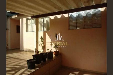 3_photo/94ce43349d.123a33632886331f-ATLAS-7bf7a0fa-ba9d-4fca-bd03-7268af501b19.jpg de casa à venda com 4 quartos, 85m² em Nova Gerti, São Caetano do Sul